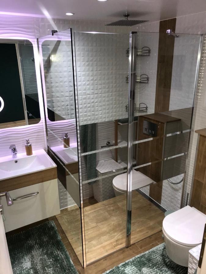 Casuta din livada Villa Botoşani Exterior foto